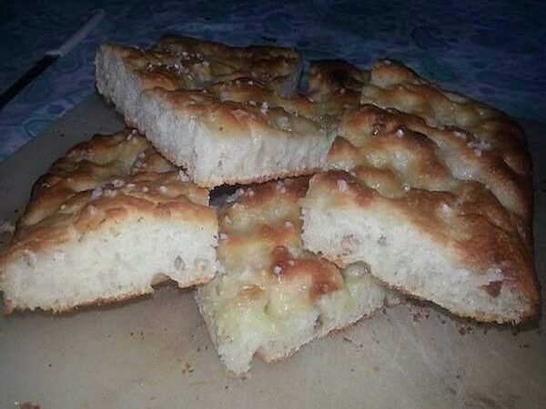 Focaccia ligure fatta in casa